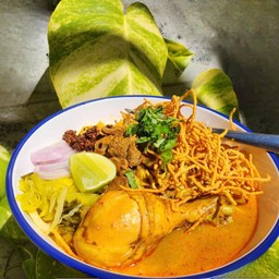 ข้าวซอยแม่ใส