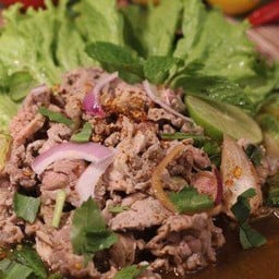 น้ำตกเนื้อสะดุ้ง