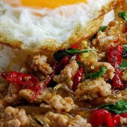 ข้าวกะเพราหมู