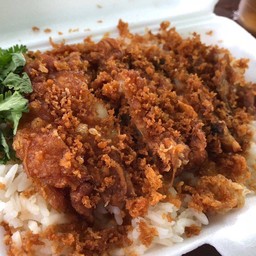 ข้าวไก่กรอบ