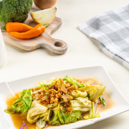 กะหล่ำปลีผัดน้ำปลา