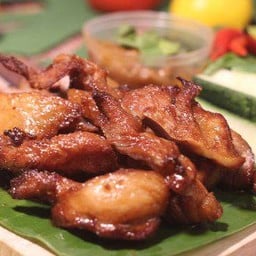 ชุดหมูปลาร้า