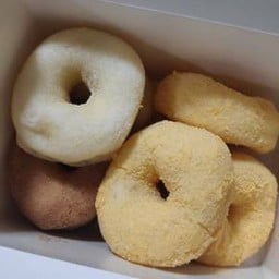 Kinu Donut ถนนสาทร ซอย 2