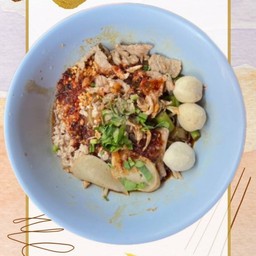 ร้านกะเตี๋ยวต้นทวีทรัพย์