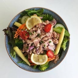 สลัดยำทูน่า