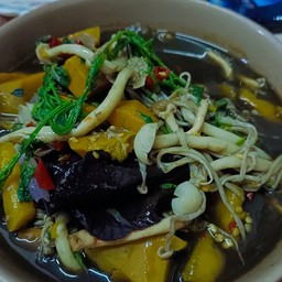 แกงเห็ดรวม