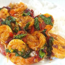 กุ้งกะเพราพริกแห้ง