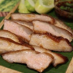 คอหมูย่าง