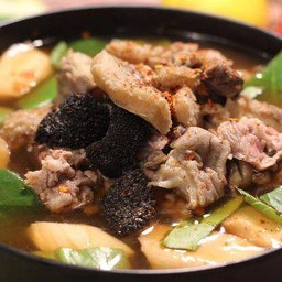 ต้มแซ่บเนื้อเครื่องใน