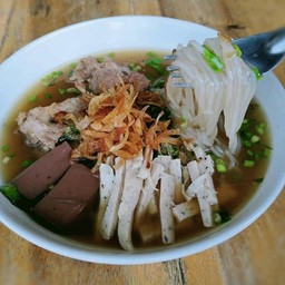 ก๋วยจั๊บญวนเส้นสด - ธรรมดา ( ไม่ไข่ )