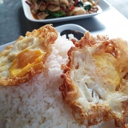 ข้าวไข่ดาวเก๋ๆ