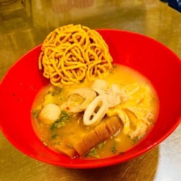 หมี่กรอบสุกี้