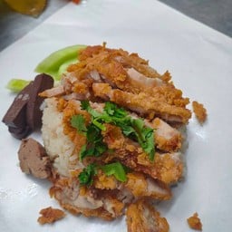 ข้าวมันไก่ลุงโก๊ะ เลียบคลองหนึ่ง