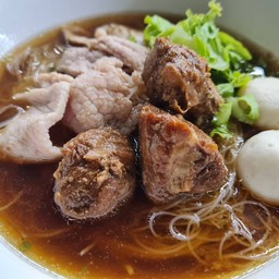 กต หมูรวม (ลูกชิ้น หมูสด หมูตุ๋น)