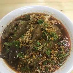 ลูกชิ้นซิ่ง ลาดกระบัง (8Free1)