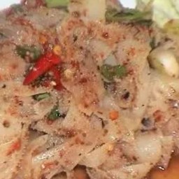 ยำสไบนาง