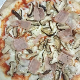 เบคอนและเห็ด