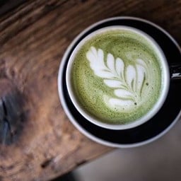 hot ujicha latte