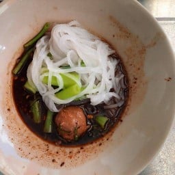 ป. ประทีป ก๋วยเตี๋ยวเรือ บางปลา สาขาบางปลา