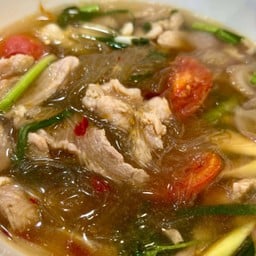 แกงหมูวุ้นเส้น