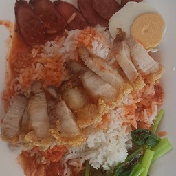 ข้าวหมูกรอบ