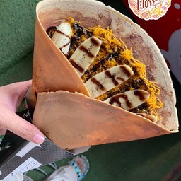 นูเทลล่า+กล้วย+ฝอยทอง