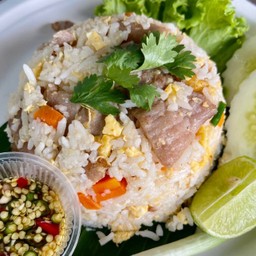 ข้าวผัดหมู
