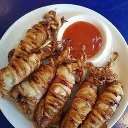 หมึกไข่แดดเดียวทอด