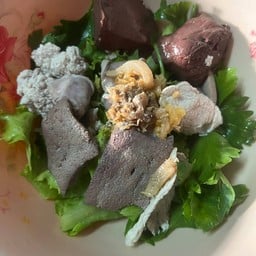 ครัวสองหนุ่ม โค_ตร ปัง อาหารตามสั่ง