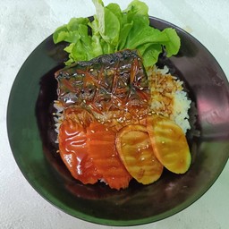 ก๋วยเตี๋ยวไก่กะเพราโว๊ย กังสดาล