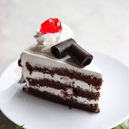 เค้ก - แบล็ค ฟอร์เรส