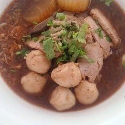 ลำดวนกว๋ยเตี๋ยวหมูเนื้อตุ๋น-อาหารตามสั่ง หนองหว้า ห้วยโป่ง ระยอง