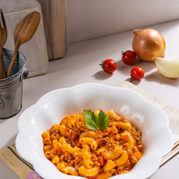 มักกะโรนีผัดซอสหมูสับ