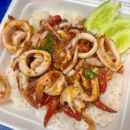 ข้าวพริกแกงทะเล