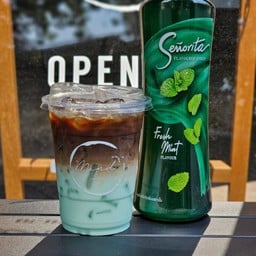 มินท์ ลาเต้ (Mint Latte)
