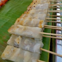 เฮียต้นไข่เหลี่ยม ตลาดนัดสังกะสี