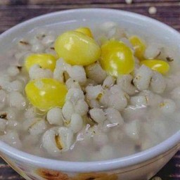Sweet Jobs Tears, Ginkgo Nuts, Fresh Milk