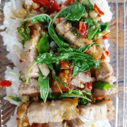 ร้านเจ๊เจี๊ยบกระเพรา