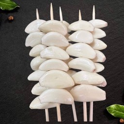 กระเทียม จอมพลัง คึกคะนอง