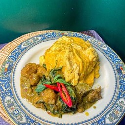 ข้าวเขียวหวาน+ไข่ข้น...อร่อยเฉ๊ยย (เลือกเนื้อสัตว์ได้)