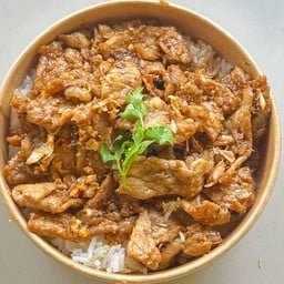 ข้าวราด-หมูกระเทียม