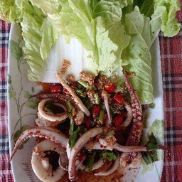 ลาบปลาหมึก