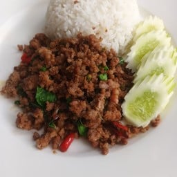 ข้าวกระเพาหมูสับ