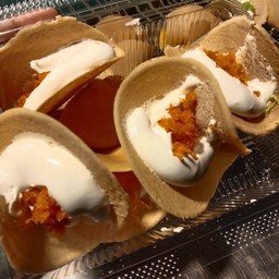 8 ชิ้น ไส้เค็ม  ล้วน