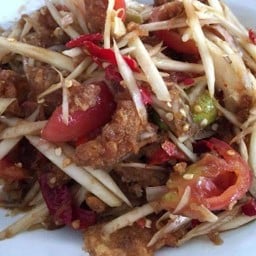 ตำแคปหมู