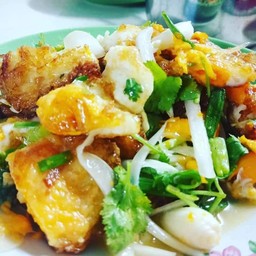 ยำไข่ดาว..