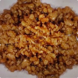 หมูสับผัดกระเทียม (กับ)