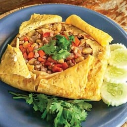 ครัวจีรพัฒน์ อาหารตามสั่ง,สะเต๊ะ ตลาดทาวน่า มาร์เก็ต พัทยา