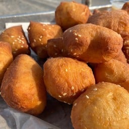 น้ำเต้าหู้อินเตอร์  ตลาดแฟมเมรี่เก่า ข้างๆท็อป ตรงข้ามโลตัส