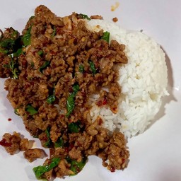 กะเพราหมูสับ